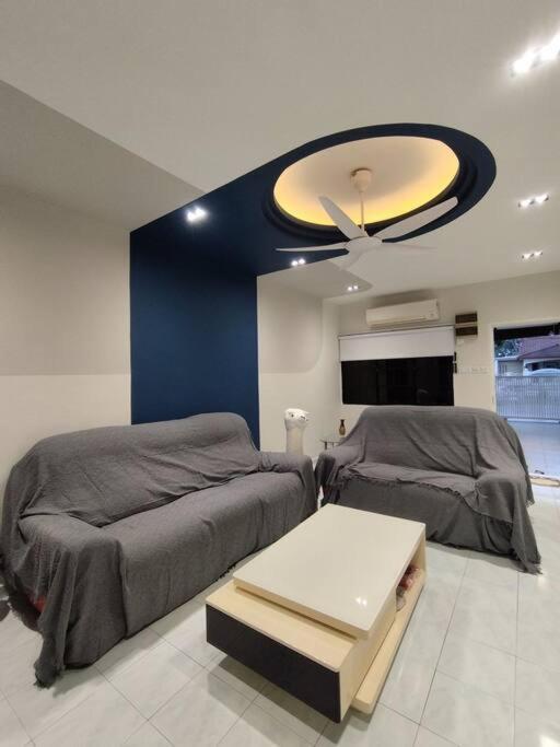 2 Comfy 553 Rumah percutian